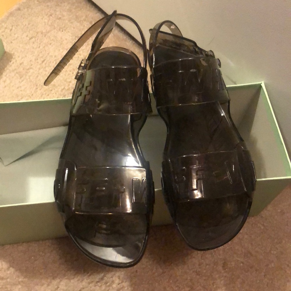 Zip Tie Jelly Sandal Black Color Off White sz 38